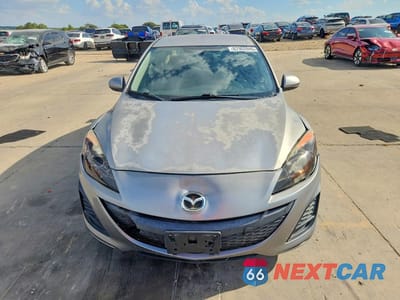 Piąte zdjęcie samochodu w środku: 2011 MAZDA 3 I VIN:JM1BL1VF0B1445547 - miniatura