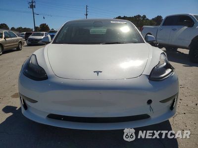 Piąte zdjęcie samochodu w środku: 2023 TESLA MODEL 3 VIN:5YJ3E1EAXPF467542 - miniatura