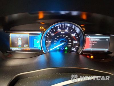 Zdjęcie 9 z 14 samochodu: 2018 FORD EXPLORER LIMITED VIN:1FM5K8F80JGA91075 - miniatura