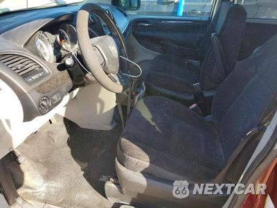 Zdjęcie 7 z 12 samochodu: 2018 DODGE GRAND CARAVAN SE VIN:2C4RDGBG4JR273108 - miniatura