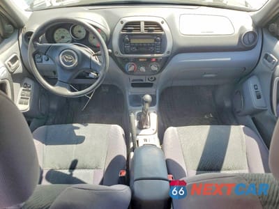 Zdjęcie 8 z 12 samochodu: 2001 TOYOTA RAV4 BASE VIN:JTEHH20V210027507 - miniatura