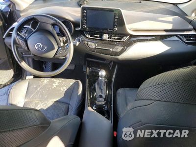 Zdjęcie 8 z 12 samochodu: 2020 TOYOTA C-HR LIMITED VIN:NMTKHMBX7LR111857 - miniatura