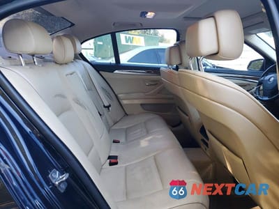 Zdjęcie 10 z 12 samochodu: 2011 BMW 535 XI VIN:WBAFU7C55BC778632 - miniatura