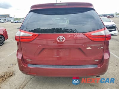 Zdjęcie 6 z 13 samochodu: 2017 TOYOTA SIENNA XLE PREMIUM 8-PASSENGER VIN:5TDYZ3DC1HS870783 - miniatura