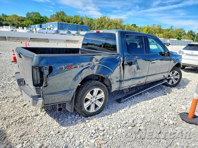 Trzecie zdjęcie samochodu z tyłu: 2018 FORD F150 SUPERCREW VIN:1FTEW1EP9JKE35704 - miniatura