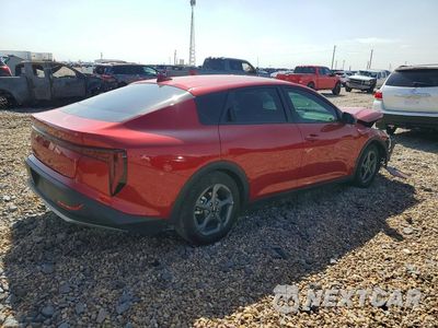 Trzecie zdjęcie samochodu z tyłu: 2025 KIA K4 LXS VIN:3KPFT4DE5SE128596 - miniatura
