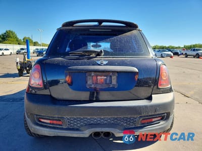 Zdjęcie 6 z 12 samochodu: 2009 MINI COOPER S VIN:WMWMF73589TT96560 - miniatura