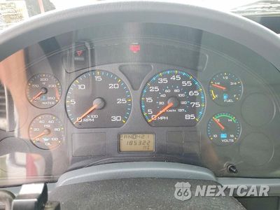 Zdjęcie 9 z 12 samochodu: 2002 INTERNATIONAL 4300 BOX TRUCK VIN:1HTMMAAM82H535064 - miniatura