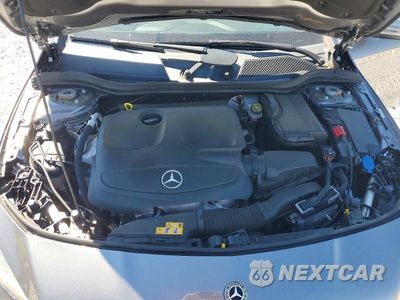 Zdjęcie 11 z 13 samochodu: 2018 MERCEDES-BENZ CLA 250 4MATIC VIN:WDDSJ4GBXJN635614 - miniatura