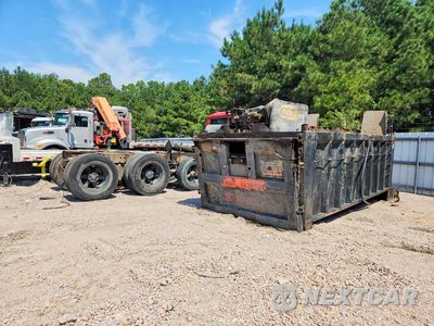 Trzecie zdjęcie samochodu z tyłu: 1997 MACK RD688S DUMP TRUCK VIN:1M2P267C0VM033295 - miniatura