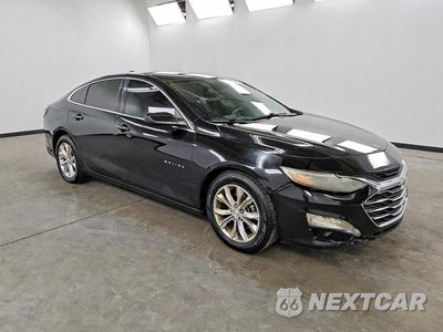Czwarte zdjęcie samochodu z boku: 2019 CHEVROLET MALIBU LT VIN:1G1ZD5STXKF166020 - miniatura
