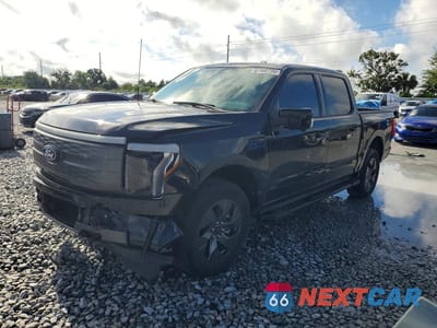 2024 FORD F150 LIGHTNING LARIAT 1FT6W5L76RWG08517 - główne zdjęcie licytacji z USA - miniatura