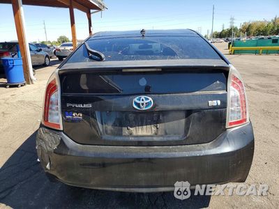 Zdjęcie 6 z 12 samochodu: 2013 TOYOTA PRIUS THREE VIN:JTDKN3DU1D5567920 - miniatura