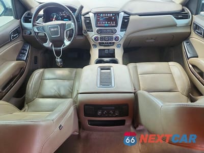 Zdjęcie 8 z 13 samochodu: 2017 GMC YUKON SLT VIN:1GKS1BKC7HR356465 - miniatura