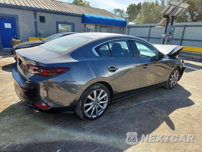 Trzecie zdjęcie samochodu z tyłu: 2023 MAZDA 3 PREFERRED VIN:3MZBPACM5PM365075 - miniatura