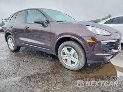 Czwarte zdjęcie samochodu z boku: 2017 PORSCHE CAYENNE VIN:WP1AA2A25HKA86692 - miniatura