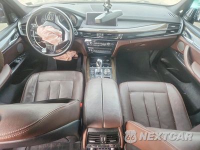 Zdjęcie 8 z 14 samochodu: 2017 BMW X5 XDRIVE35I VIN:5UXKR0C33H0V72050 - miniatura