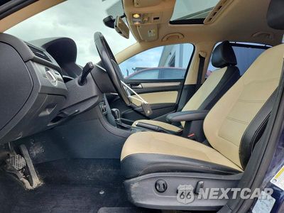 Zdjęcie 7 z 12 samochodu: 2014 VOLKSWAGEN PASSAT SE VIN:1VWBN7A31EC018098 - miniatura