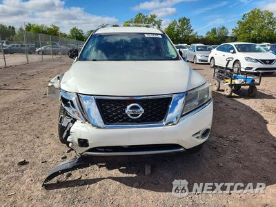 Piąte zdjęcie samochodu w środku: 2016 NISSAN PATHFINDER SV VIN:5N1AR2MM5GC668786 - miniatura