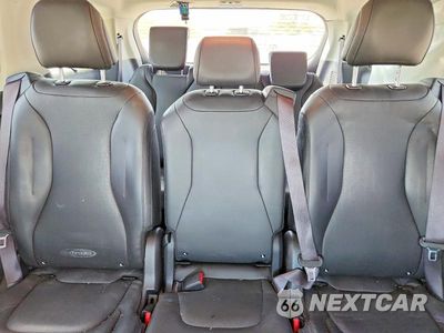 Zdjęcie 10 z 13 samochodu: 2022 KIA CARNIVAL EX VIN:KNDNC5H32N6086859 - miniatura