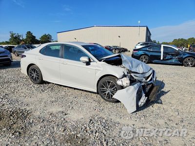 Czwarte zdjęcie samochodu z boku: 2023 TOYOTA CAMRY SE VIN:4T1T11AK7PU154669 - miniatura