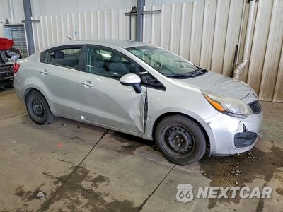 Czwarte zdjęcie samochodu z boku: 2013 KIA RIO LX VIN:KNADM4A39D6259799 - miniatura