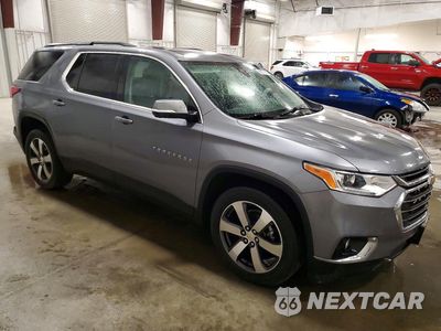 Czwarte zdjęcie samochodu z boku: 2021 CHEVROLET TRAVERSE LT VIN:1GNEVHKW6MJ103762 - miniatura
