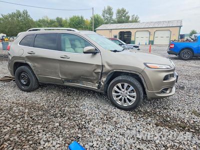 Czwarte zdjęcie samochodu z boku: 2017 JEEP CHEROKEE OVERLAND VIN:1C4PJMJS3HW551258 - miniatura