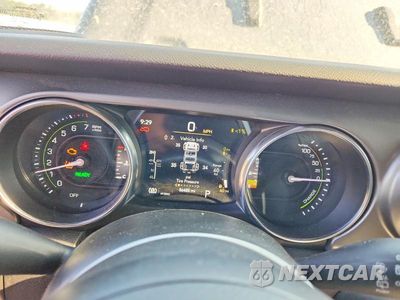 Zdjęcie 9 z 12 samochodu: 2023 JEEP WRANGLER 4XE VIN:1C4JJXN61PW610648 - miniatura