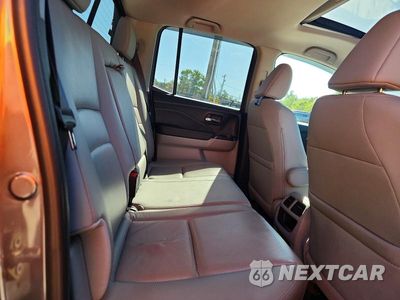 Zdjęcie 10 z 12 samochodu: 2019 HONDA RIDGELINE RTL VIN:5FPYK3F6XKB013294 - miniatura