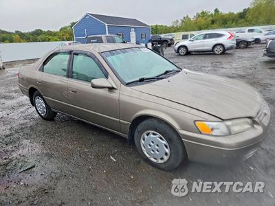 Czwarte zdjęcie samochodu z boku: 1999 TOYOTA CAMRY LE VIN:4T1BG22K9XU583150 - miniatura