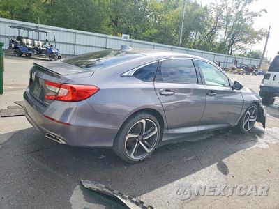 Trzecie zdjęcie samochodu z tyłu: 2018 HONDA ACCORD SPORT VIN:1HGCV1F36JA066832 - miniatura