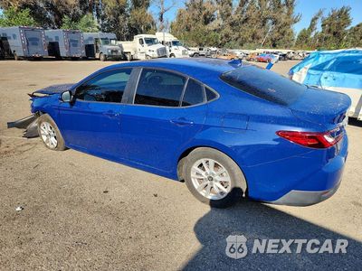 Drugie zdjęcie samochodu z przodu: 2025 TOYOTA CAMRY LE VIN:4T1DAACK1SU070308 - miniatura