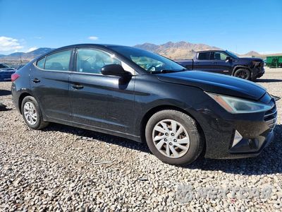 Czwarte zdjęcie samochodu z boku: 2019 HYUNDAI ELANTRA SE VIN:5NPD74LFXKH448272 - miniatura