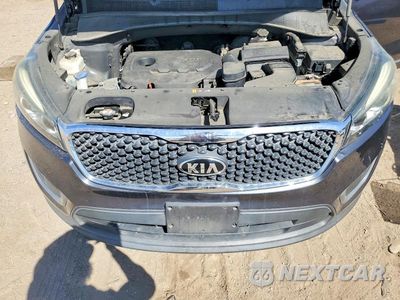 Zdjęcie 11 z 12 samochodu: 2017 KIA SORENTO LX VIN:5XYPG4A3XHG257442 - miniatura