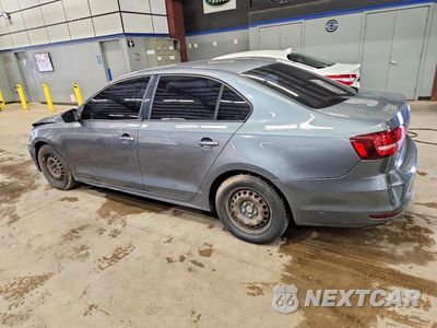 Drugie zdjęcie samochodu z przodu: 2016 VOLKSWAGEN JETTA S VIN:3VW267AJ2GM383693 - miniatura