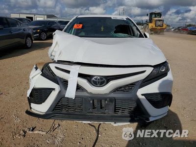 Piąte zdjęcie samochodu w środku: 2022 TOYOTA CAMRY SE VIN:4T1G11AK5NU057274 - miniatura