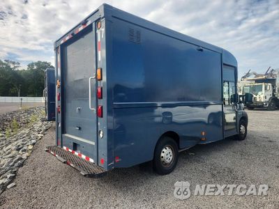 Trzecie zdjęcie samochodu z tyłu: 2022 RAM PROMASTER 3500 3500 STANDARD VIN:3C7WRVMG3NE136810 - miniatura