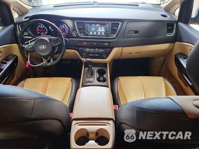 Zdjęcie 8 z 13 samochodu: 2017 KIA SEDONA LX VIN:KNDMB5C19H6318236 - miniatura