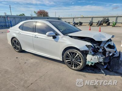 Czwarte zdjęcie samochodu z boku: 2019 TOYOTA CAMRY XSE V6 VIN:4T1BZ1HK8KU028369 - miniatura