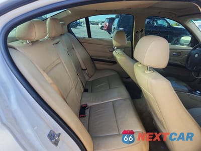 Zdjęcie 10 z 12 samochodu: 2010 BMW 328 XI SULEV VIN:WBAPK5C54AA648737 - miniatura