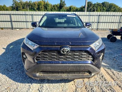 Piąte zdjęcie samochodu w środku: 2021 TOYOTA RAV4 XLE VIN:2T3W1RFV6MW137251 - miniatura