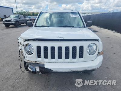 Piąte zdjęcie samochodu w środku: 2015 JEEP PATRIOT LATITUDE VIN:1C4NJRFB2FD304433 - miniatura