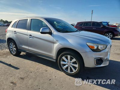 Czwarte zdjęcie samochodu z boku: 2013 MITSUBISHI OUTLANDER SPORT ES VIN:4A4AP3AU3DE011336 - miniatura