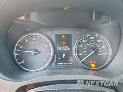 Zdjęcie 9 z 13 samochodu: 2018 MITSUBISHI OUTLANDER SE VIN:JA4AD3A32JZ047105 - miniatura