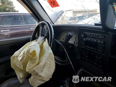 Zdjęcie 9 z 12 samochodu: 2003 CHEVROLET SUBURBAN K1500 VIN:1GNFK16Z23J196092 - miniatura