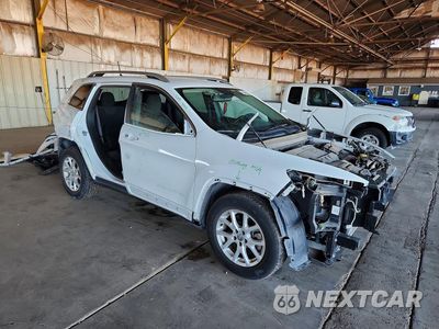 Czwarte zdjęcie samochodu z boku: 2017 JEEP CHEROKEE LATITUDE VIN:1C4PJLCB4HW668256 - miniatura