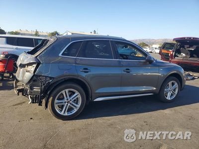 Trzecie zdjęcie samochodu z tyłu: 2023 AUDI Q5 E PREMIUM PLUS 55 VIN:WA1E2AFY4P2141102 - miniatura
