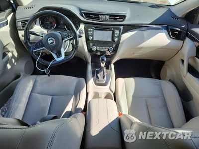 Zdjęcie 8 z 13 samochodu: 2018 NISSAN ROGUE SPORT SL VIN:JN1BJ1CP0JW188640 - miniatura