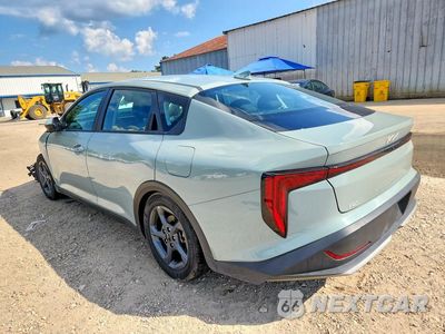 Drugie zdjęcie samochodu z przodu: 2026 KIA K4 LXS VIN:3KPFT4DE6TE249106 - miniatura